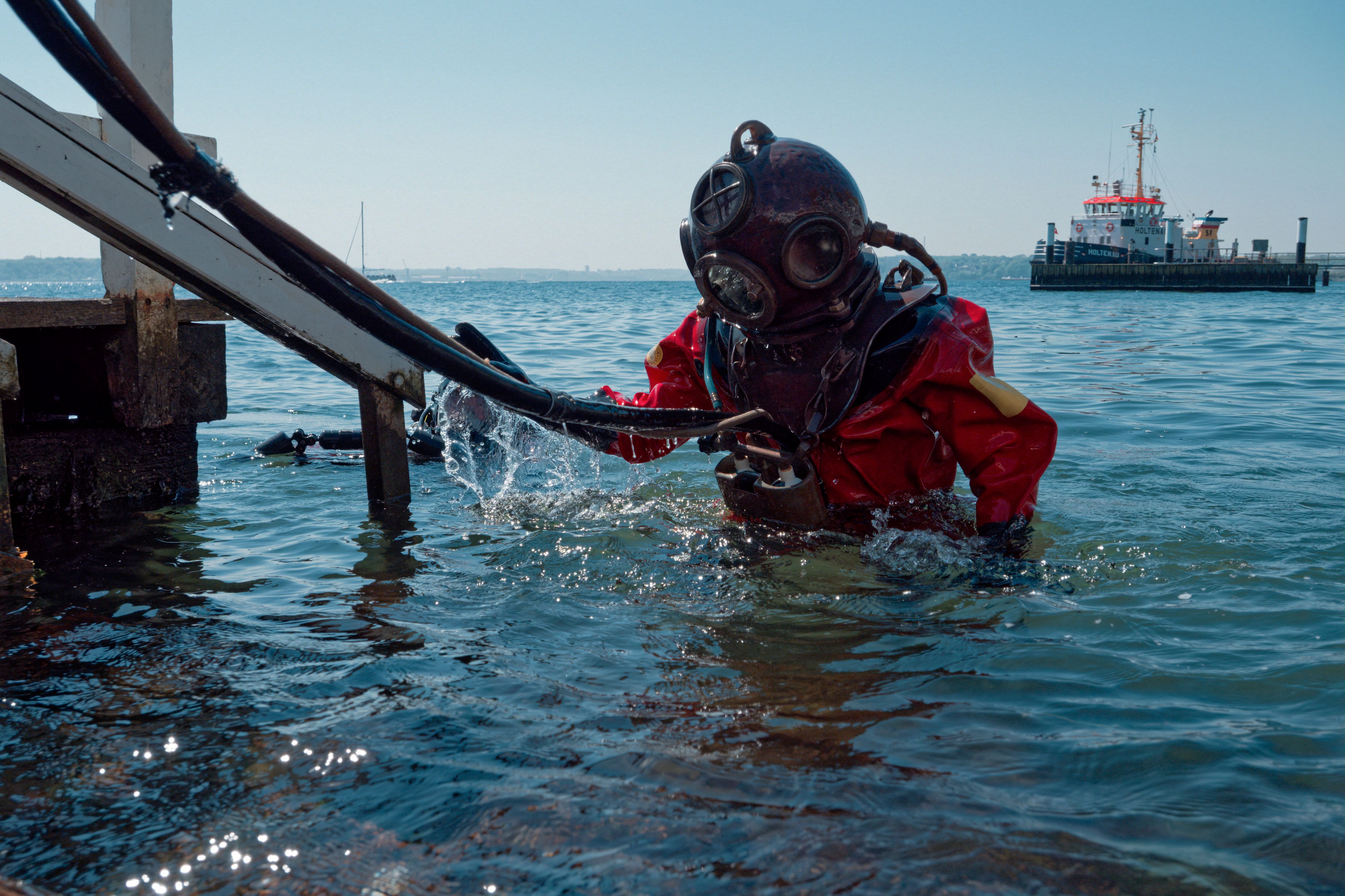 Underwater Ship Services